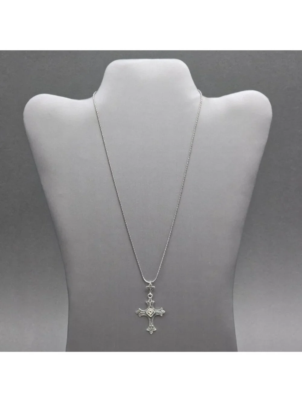 Vintage Sterling Silver Marcasite Cross Pendant Necklace Statement Gothic Style - Picture 12 of 12